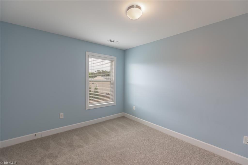 5408 Broadleaf Road Summerfield, NC 27358 - Photo 38 of 45 Gallery Image 38