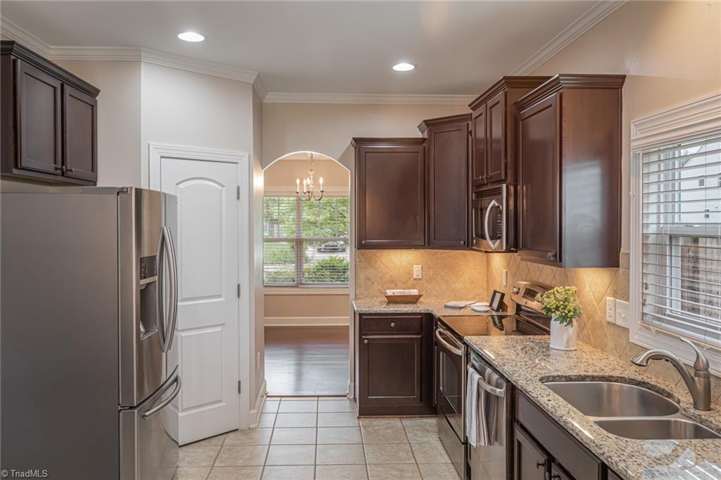 5408 Broadleaf Road Summerfield, NC 27358 - Photo 8 of 45 Gallery Image 8