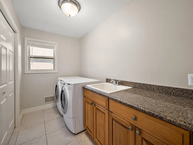 $479,000 | 50247 Cheltenham Drive, Macomb, MI 48044