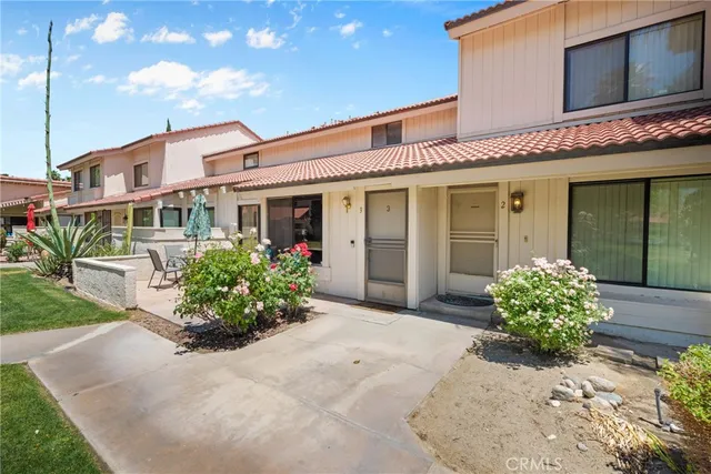 $450,000 | 6134 Arroyo Road, Unit 3, Palm Springs, CA 92264