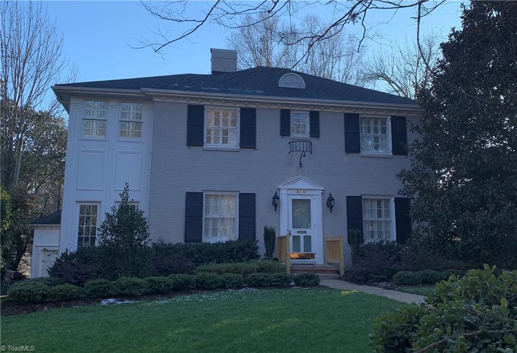 809 Dover Road Greensboro, NC 27408 - Photo 1 of 34 Gallery Image 1