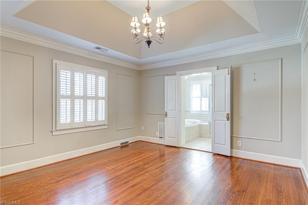 809 Dover Road Greensboro, NC 27408 - Photo 23 of 34 Gallery Image 23