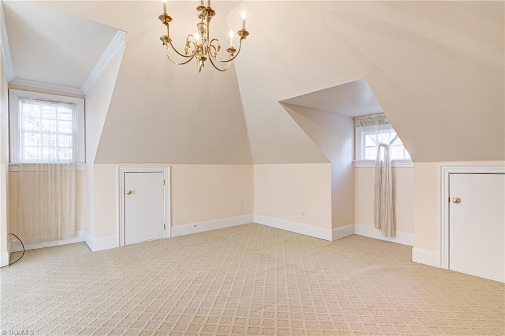 809 Dover Road Greensboro, NC 27408 - Photo 30 of 34 Gallery Image 30