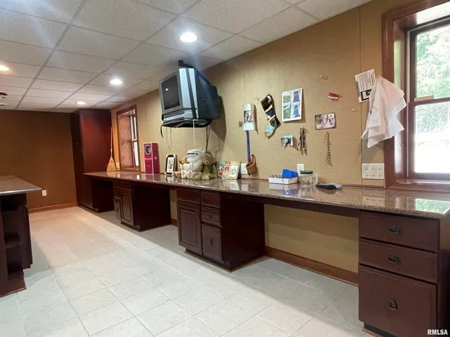 $999,000 | 2479 New Era Road, Murphysboro, IL 62966