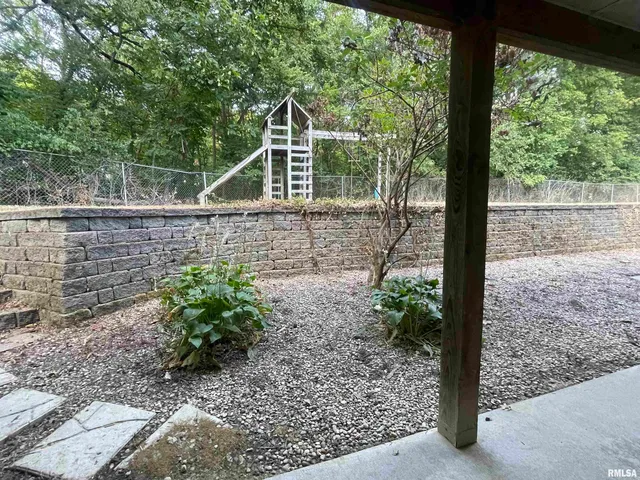 $999,000 | 2479 New Era Road, Murphysboro, IL 62966