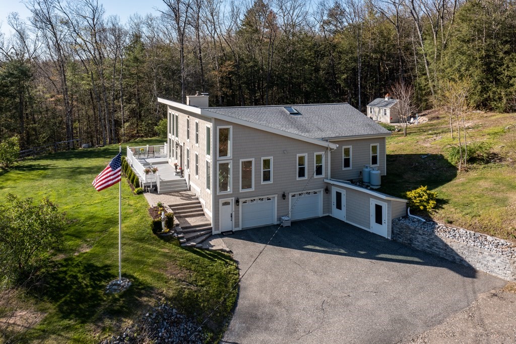 474 Amherst Road Belchertown, MA 01007 - Photo 5 of 42 Gallery Image 5
