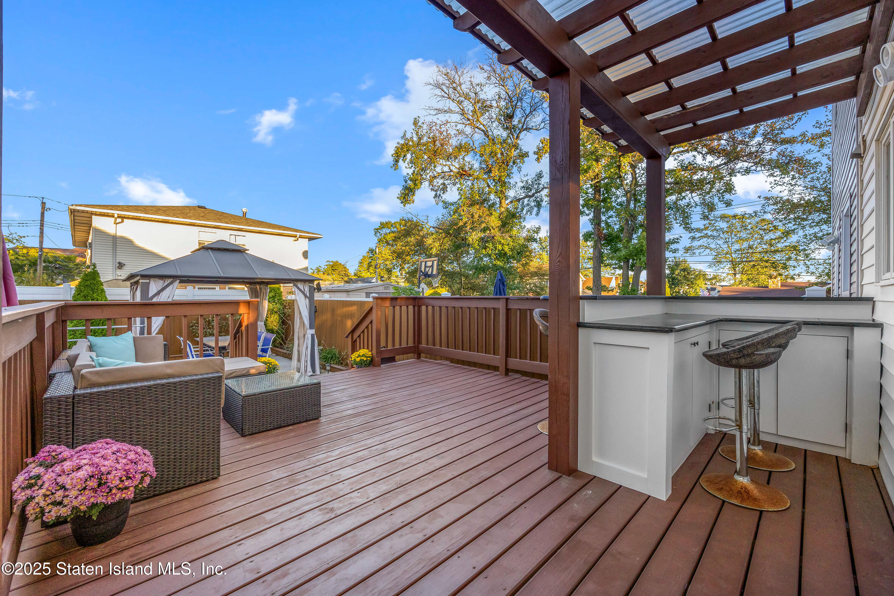 445 Beach Road Staten Island, NY 10312 - Photo 24 of 29 24