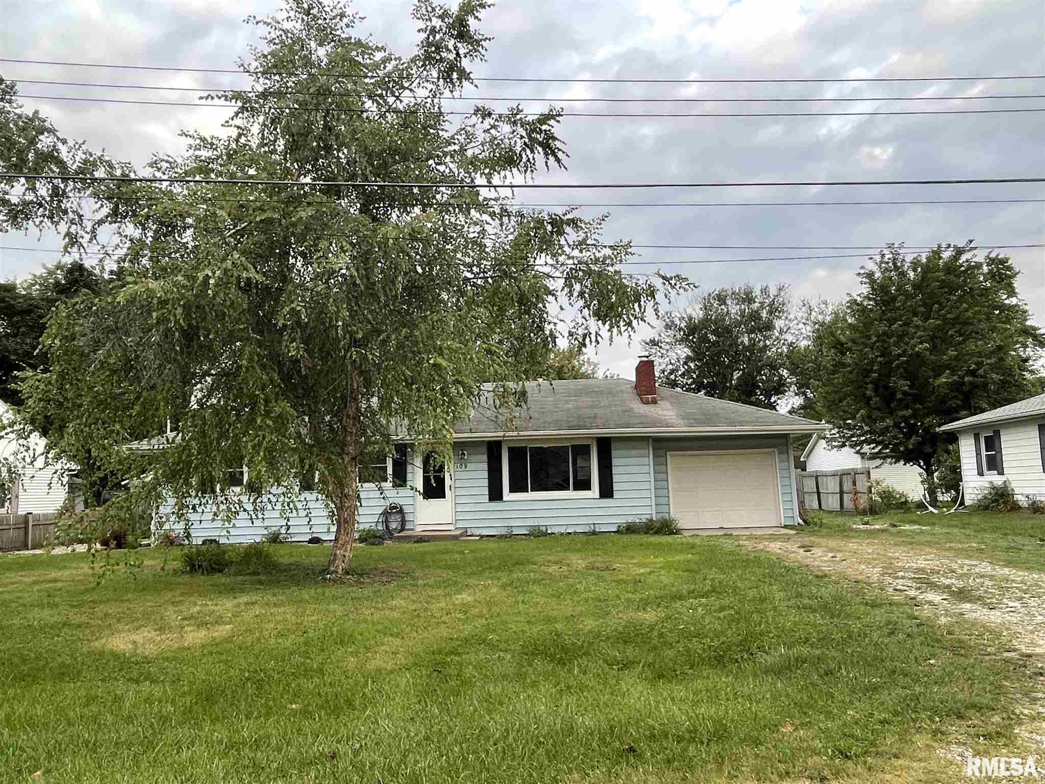 109 Oakdale Road Washington, IL 61571 - Photo 1 of 11 Gallery Image 1
