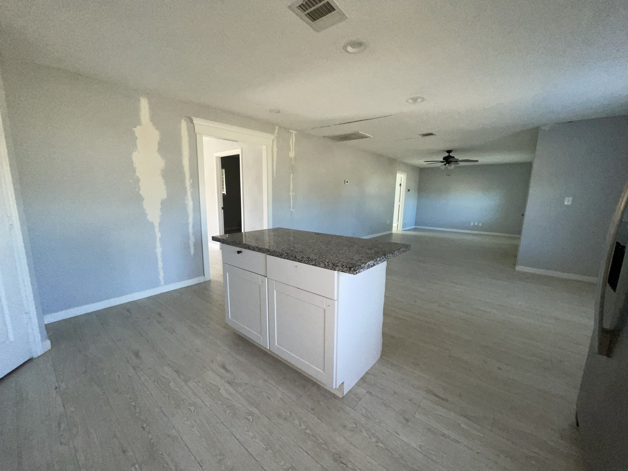 17202 Sunshine Street Houston, TX 77049 - Photo 10 of 19 a view of an empty room and window