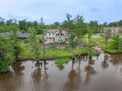 $399,000 | 3831 River Bluff Lane, Westlake, LA 70669