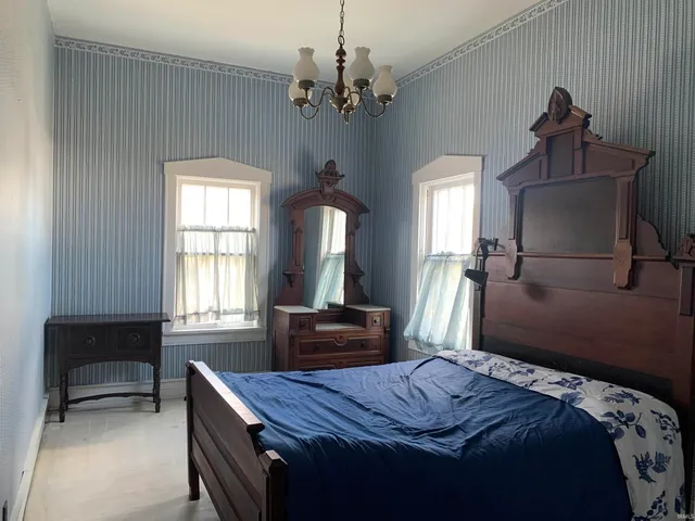 $79,900 | 1208 North Jefferson Street, Hartford City, IN 47348