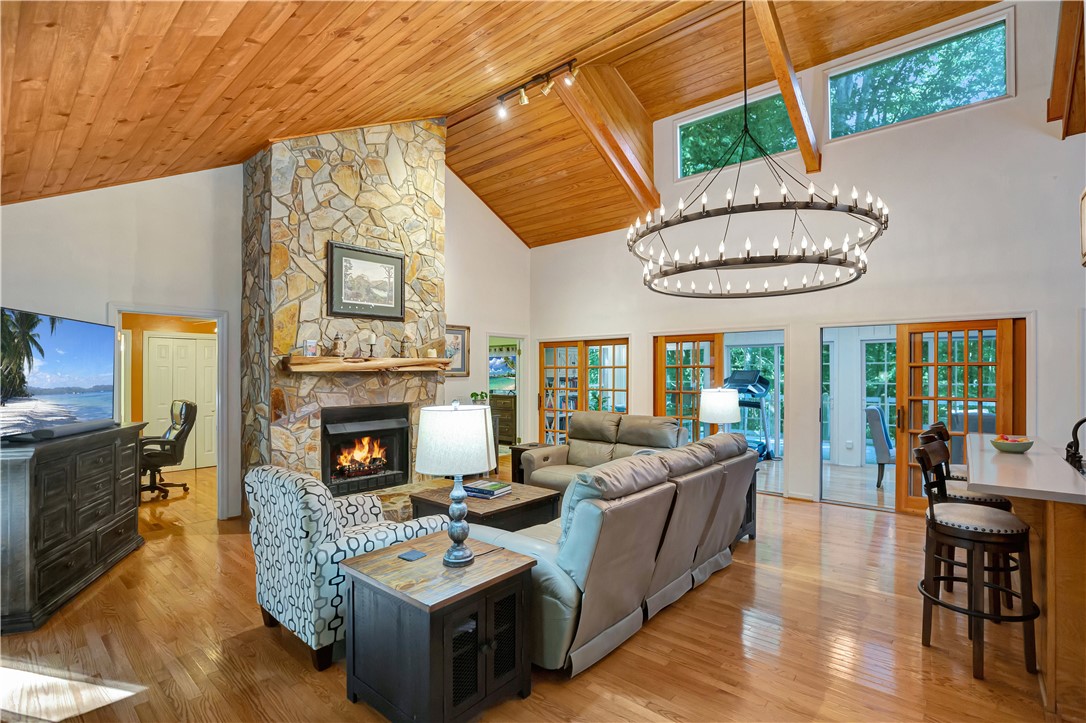 300 Whispering Falls Road Pickens, SC 29671 - Photo 16 of 46 Gallery Image 16