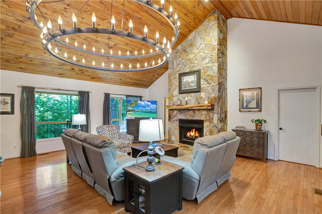 300 Whispering Falls Road Pickens, SC 29671 - Photo 19 of 46 Gallery Image 19