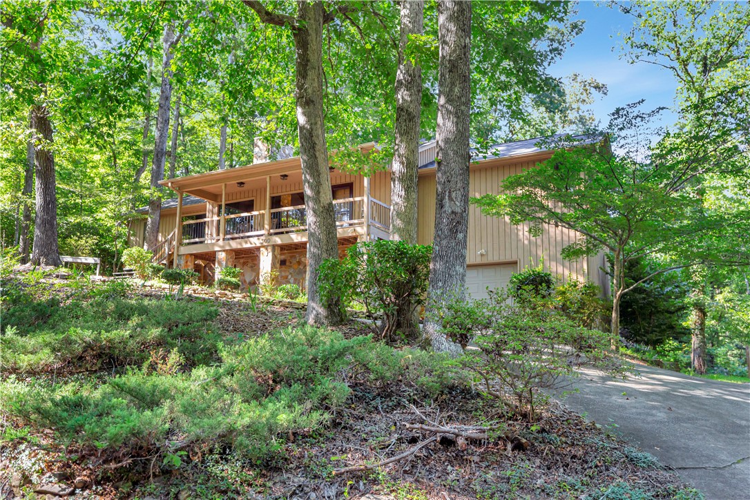 300 Whispering Falls Road Pickens, SC 29671 - Photo 3 of 46 Gallery Image 3