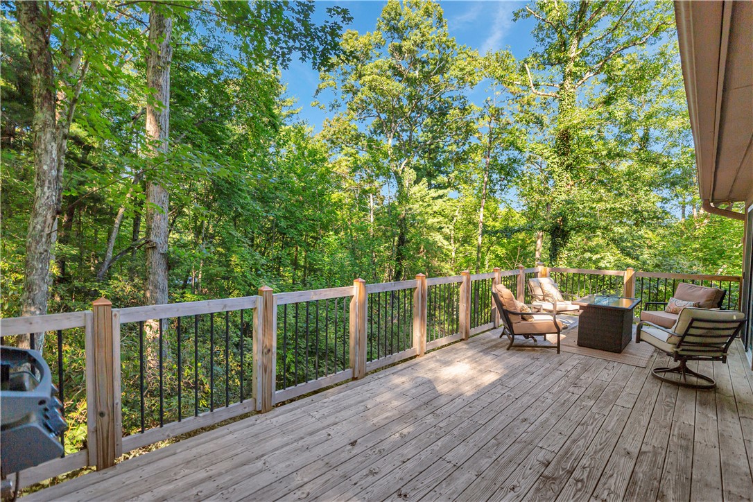 300 Whispering Falls Road Pickens, SC 29671 - Photo 8 of 46 Gallery Image 8