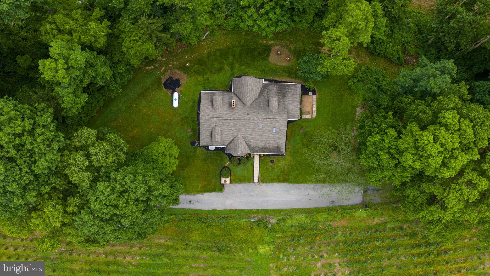 145 Weaver Road Lancaster, PA 17603 - Photo 8 of 87