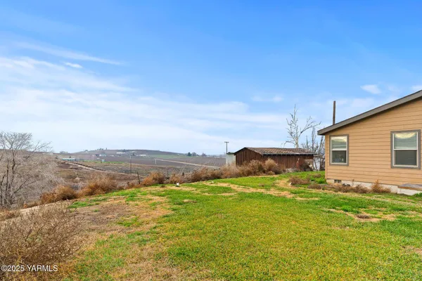 $439,900 | 1351 Nass Road, Granger, WA 98932