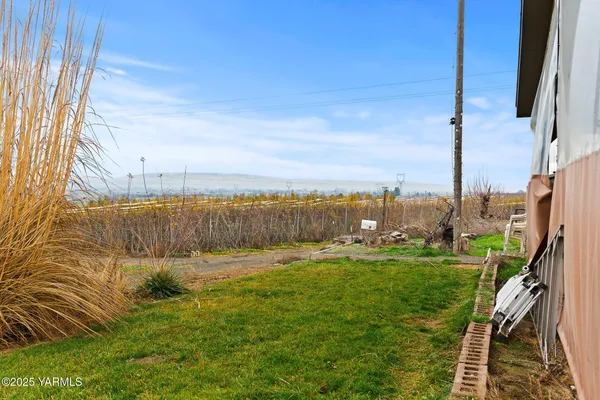 $439,900 | 1351 Nass Road, Granger, WA 98932