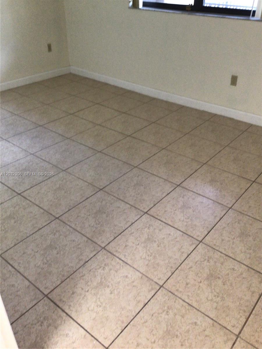 10975 Southwest 107th Street, Unit 302 Miami, FL 33176 - Photo 9 of 16