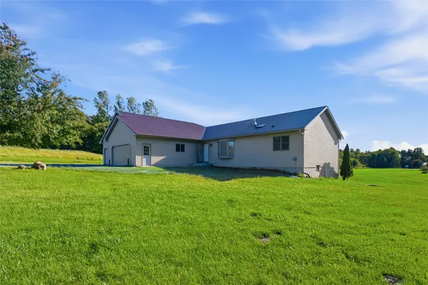 $425,000 | 3924 192nd Street, Chippewa Falls, WI 54729