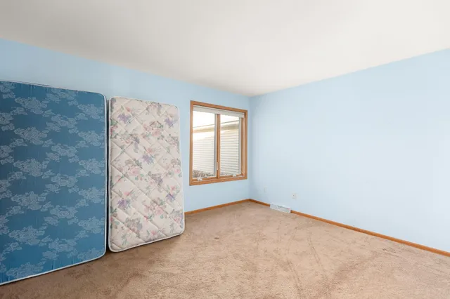 $475,900 | N78-w17396 Wildwood Drive, Unit 42, Menomonee Falls, WI 53051