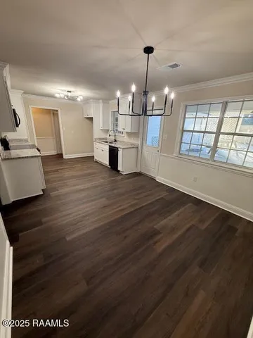 $2,750 | 112 Thorn Drive, Youngsville, LA 70592