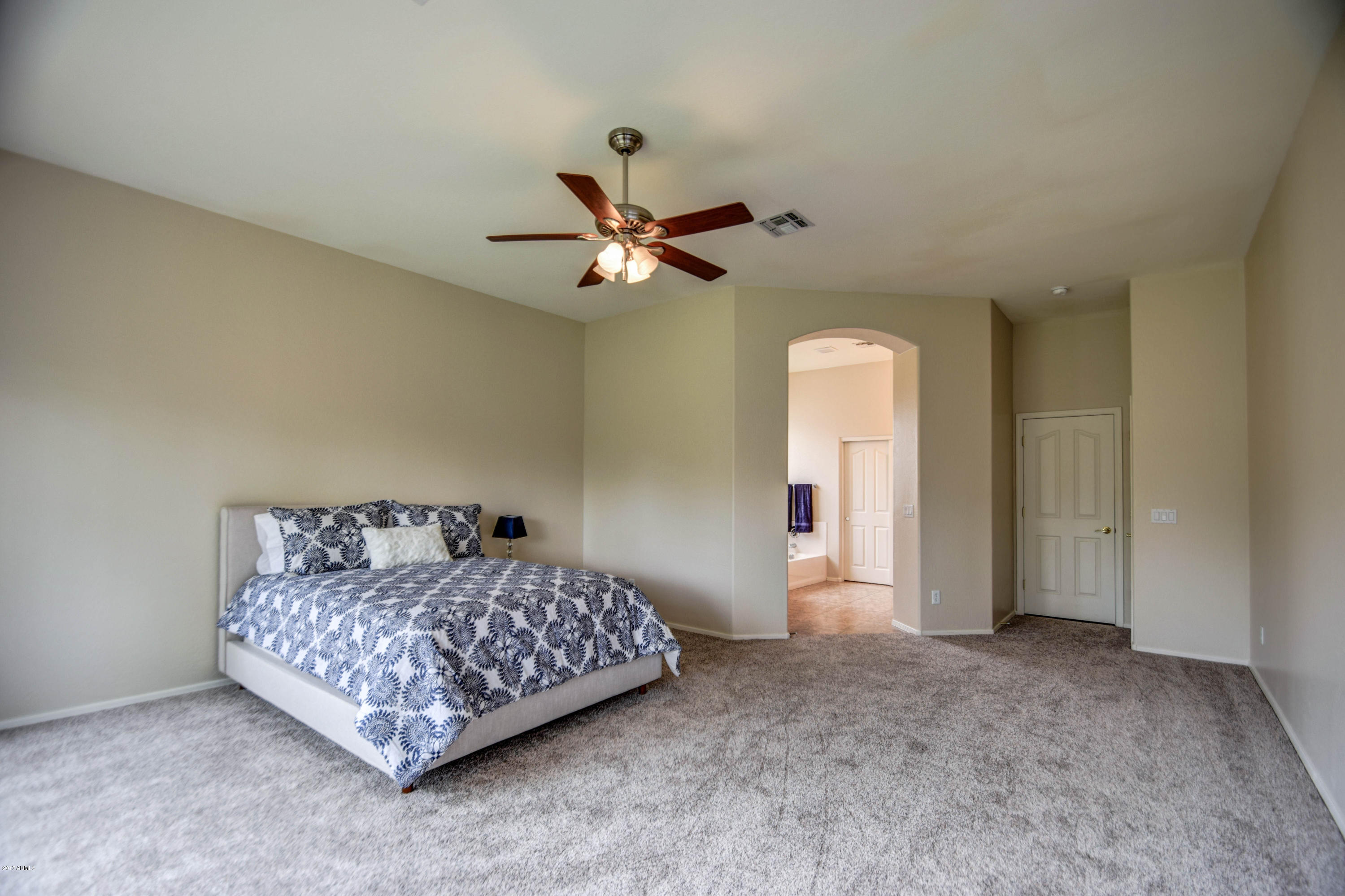 4366 East Branded Road Gilbert, AZ 85297 - Photo 15 of 40 master 4
