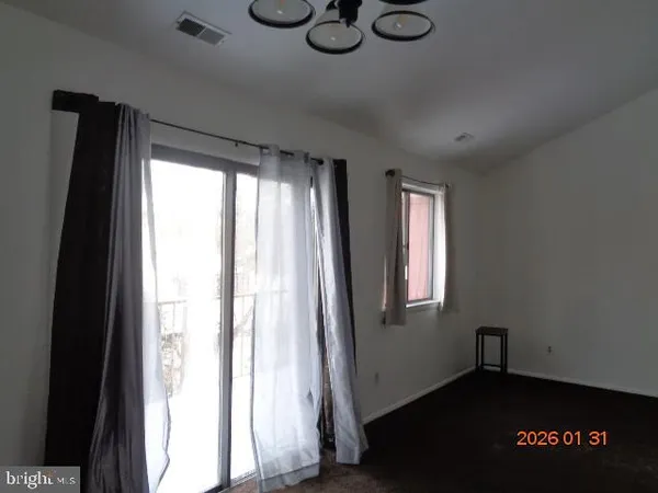 $1,950 | 806B Cypress Point Circle, Unit B, Mount Laurel, NJ 08054