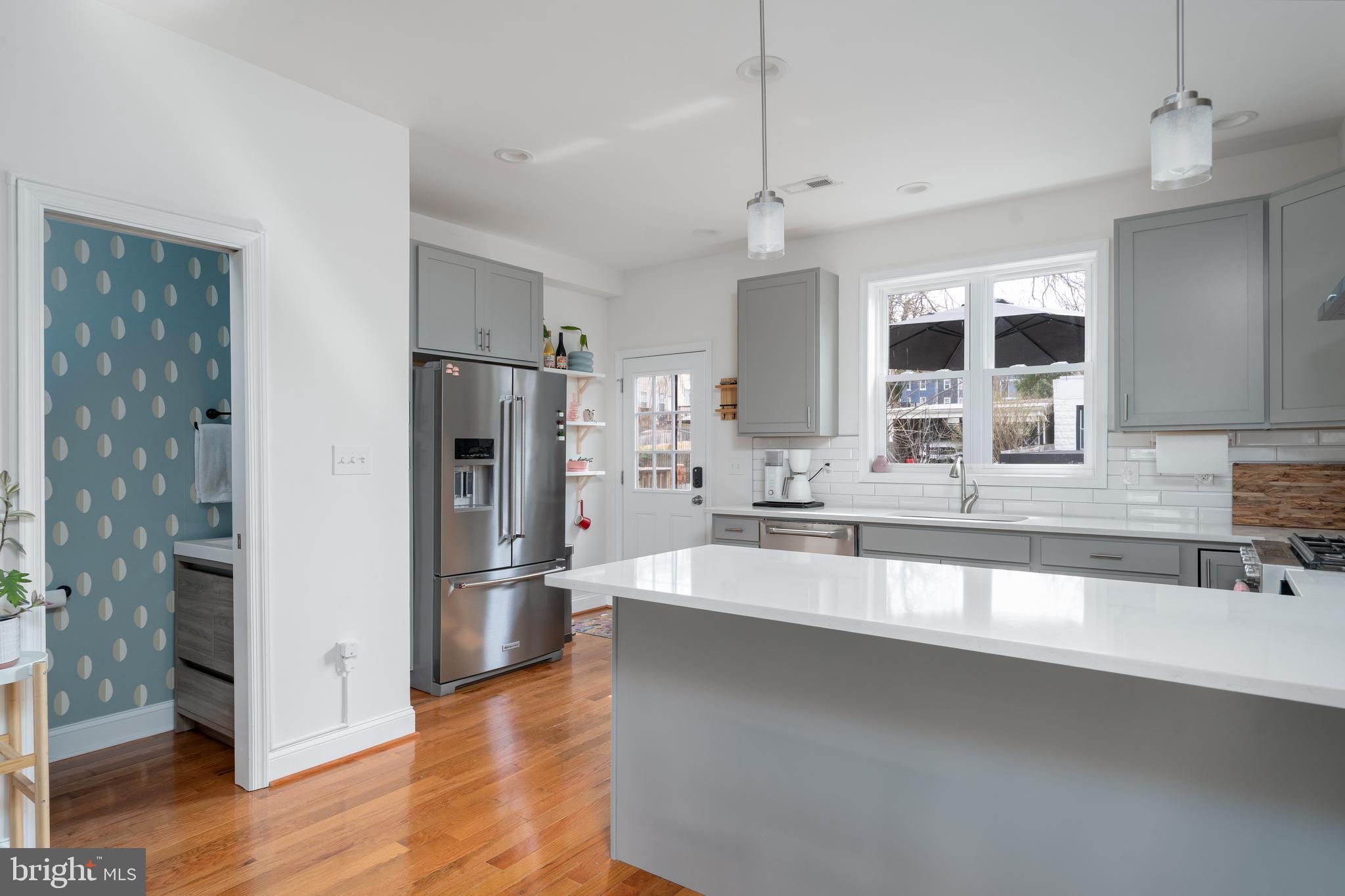 806 Decatur Street Northwest Washington, DC 20011 - Photo 11 of 34 Gallery Image 11