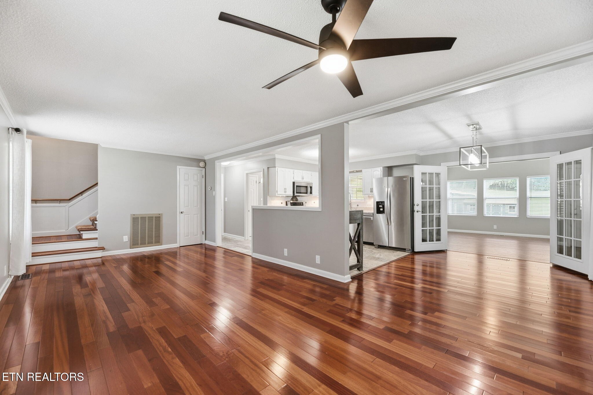 208 Lakeview Lane Oak Ridge, TN 37830 - Photo 5 of 45 Gallery Image 5