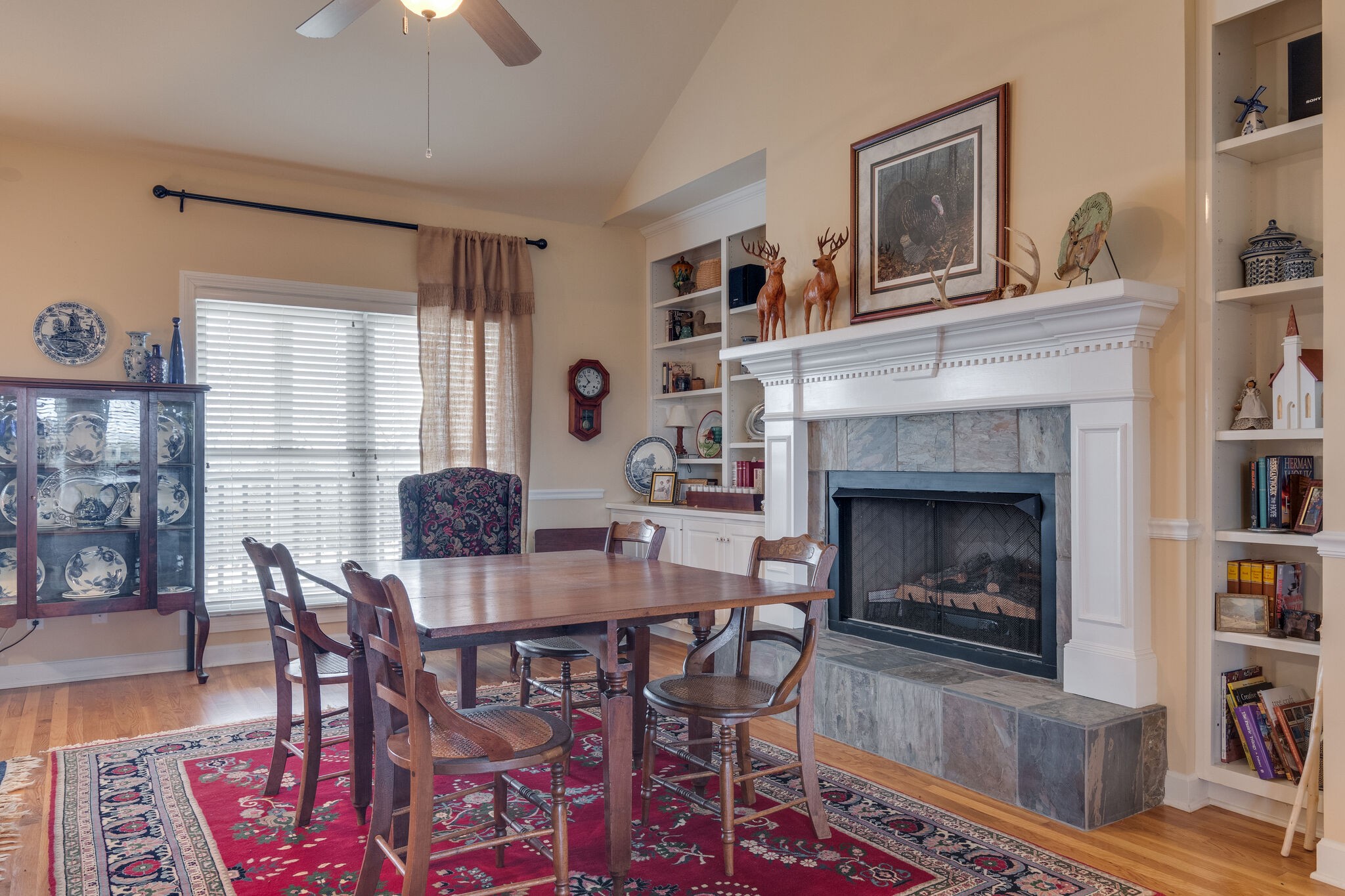 56 Stephens Creek Road Kelso, TN 37348 - Photo 12 of 47 a dining room with furniture window and wooden floor
