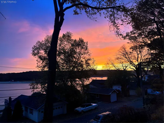 $1,290,000 | 602 Mc Kinley Terrace, Centerport, NY 11721