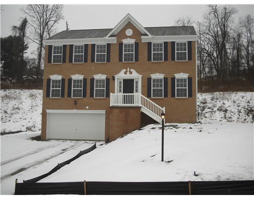 502 Walnut Drive McKees Rocks, PA 15136 - Photo 1 of 4 Exterior Front.