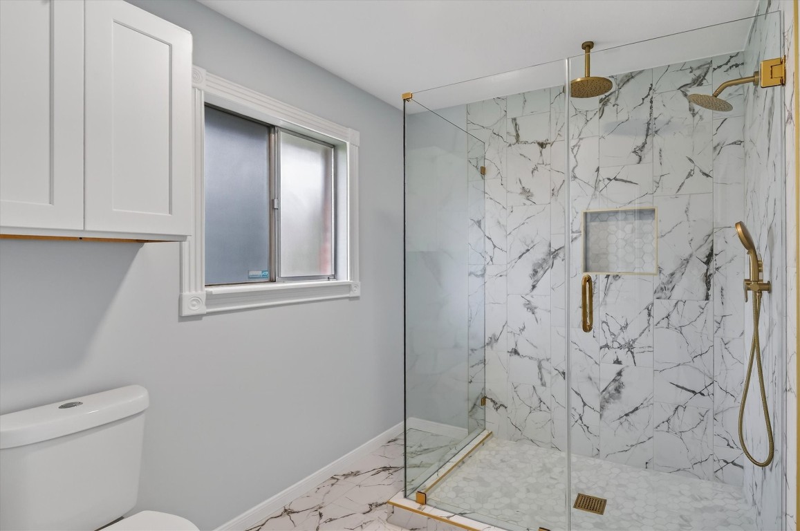 5923 Rutherglenn Drive Houston, TX 77096 - Photo 26 of 46