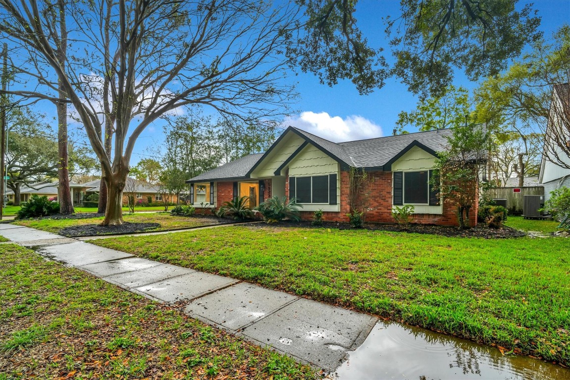 5923 Rutherglenn Drive Houston, TX 77096 - Photo 3 of 46 Exterior View - Corner Lot!