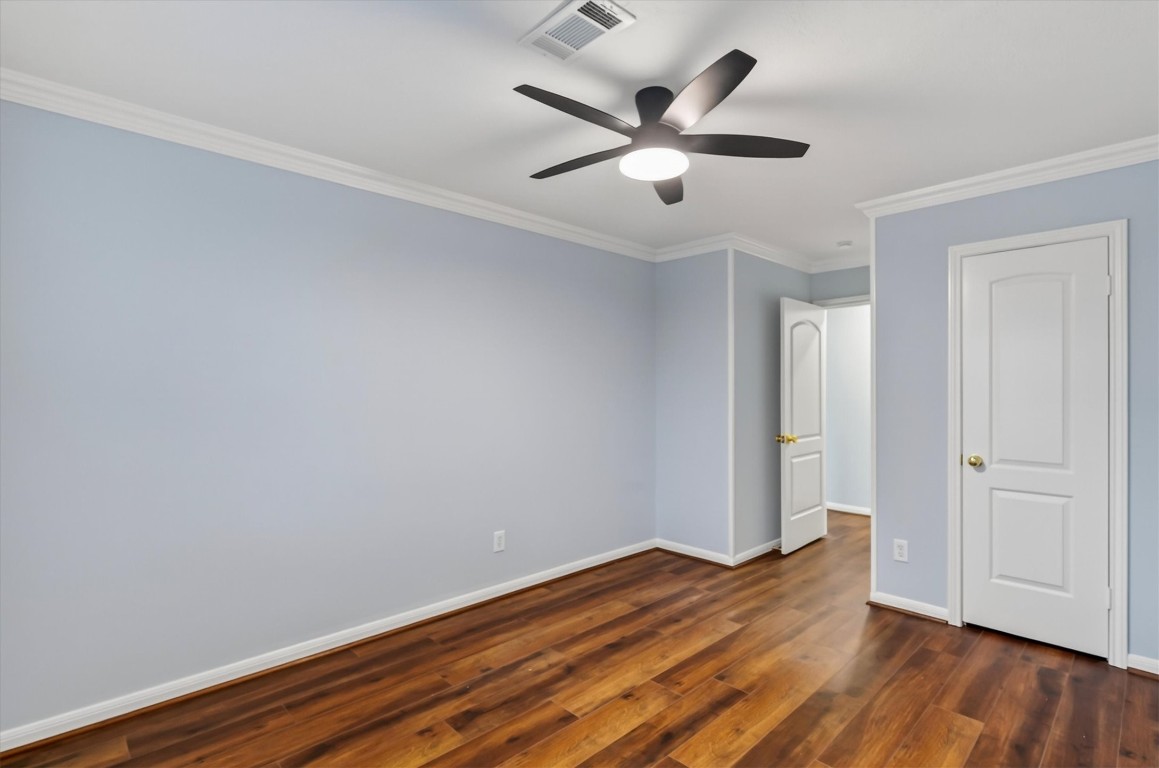 5923 Rutherglenn Drive Houston, TX 77096 - Photo 32 of 46 4th Bedroom