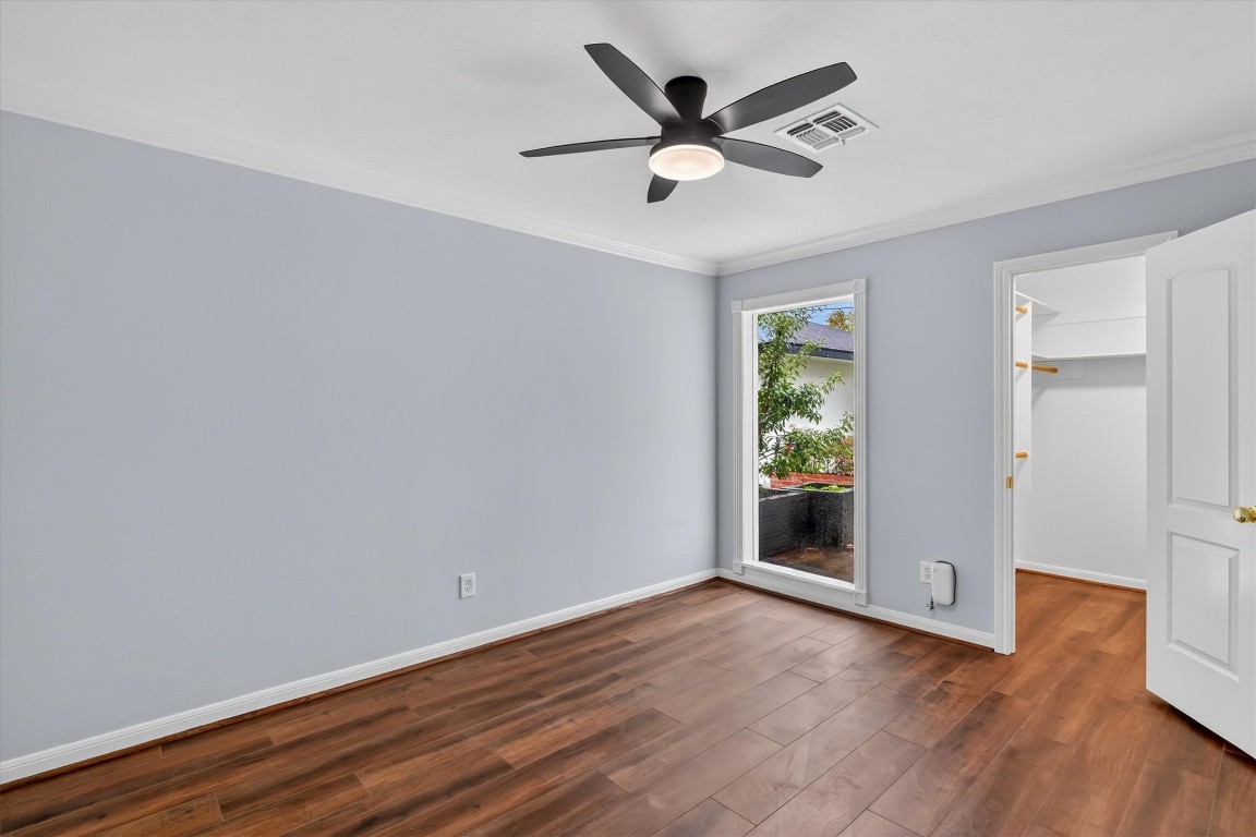 5923 Rutherglenn Drive Houston, TX 77096 - Photo 35 of 46 5th Bedroom/Office or Study