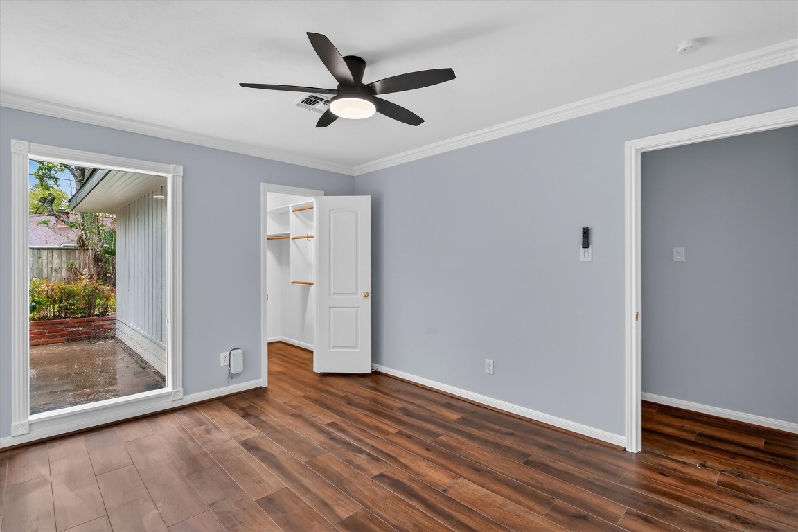 5923 Rutherglenn Drive Houston, TX 77096 - Photo 36 of 46 5th Bedroom/Office or Study