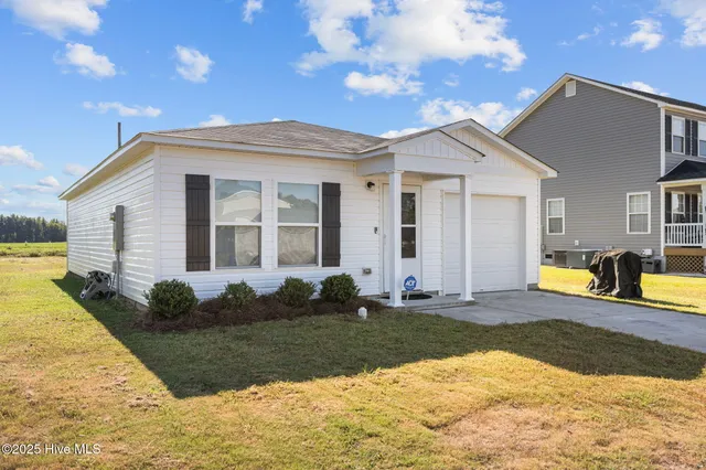 $200,000 | 502 Square Street, Greenville, NC 27834