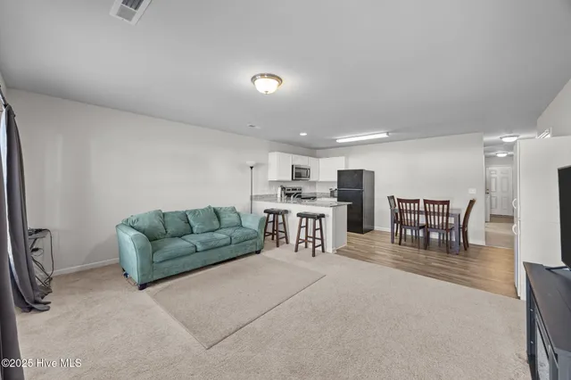 $200,000 | 502 Square Street, Greenville, NC 27834