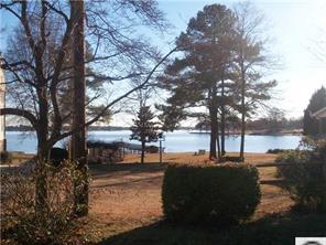 141 Surfside Road Mooresville, NC 28117 - Photo 3 of 16 a view of outdoor space with garden