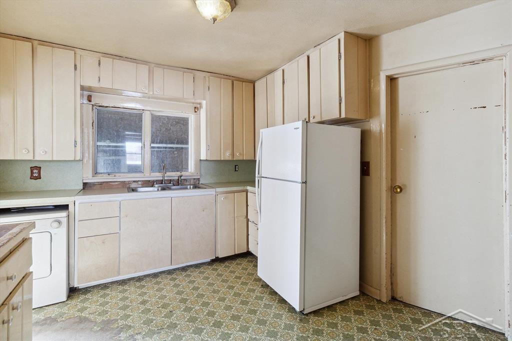 4148 Martin Road Beaverton, MI 48612 - Photo 17 of 34