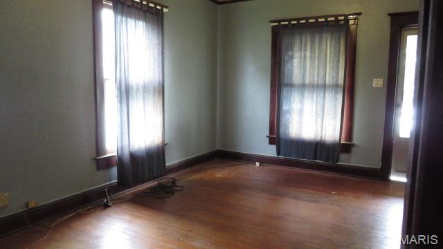911 Madison Street Gillespie, IL 62033 - Photo 8 of 14