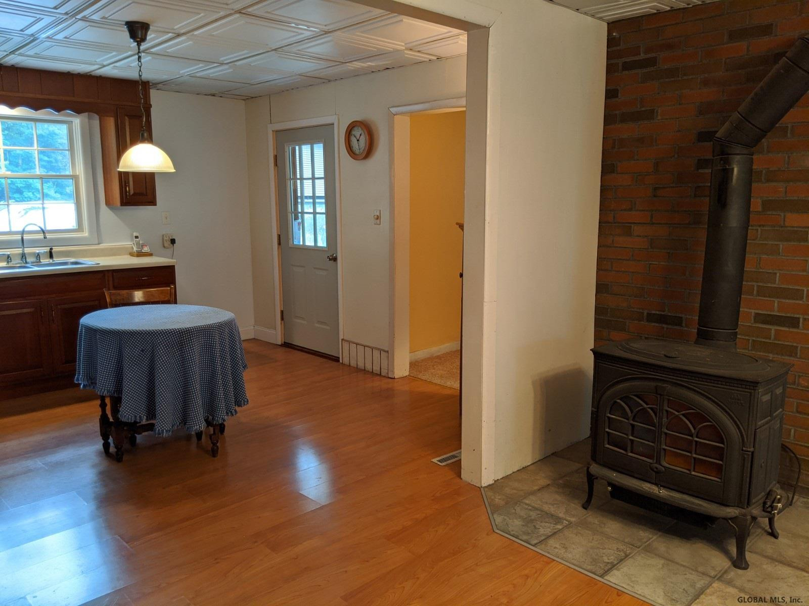 492 River Road Schodack, NY 12156 - Photo 10 of 42 Photo 11