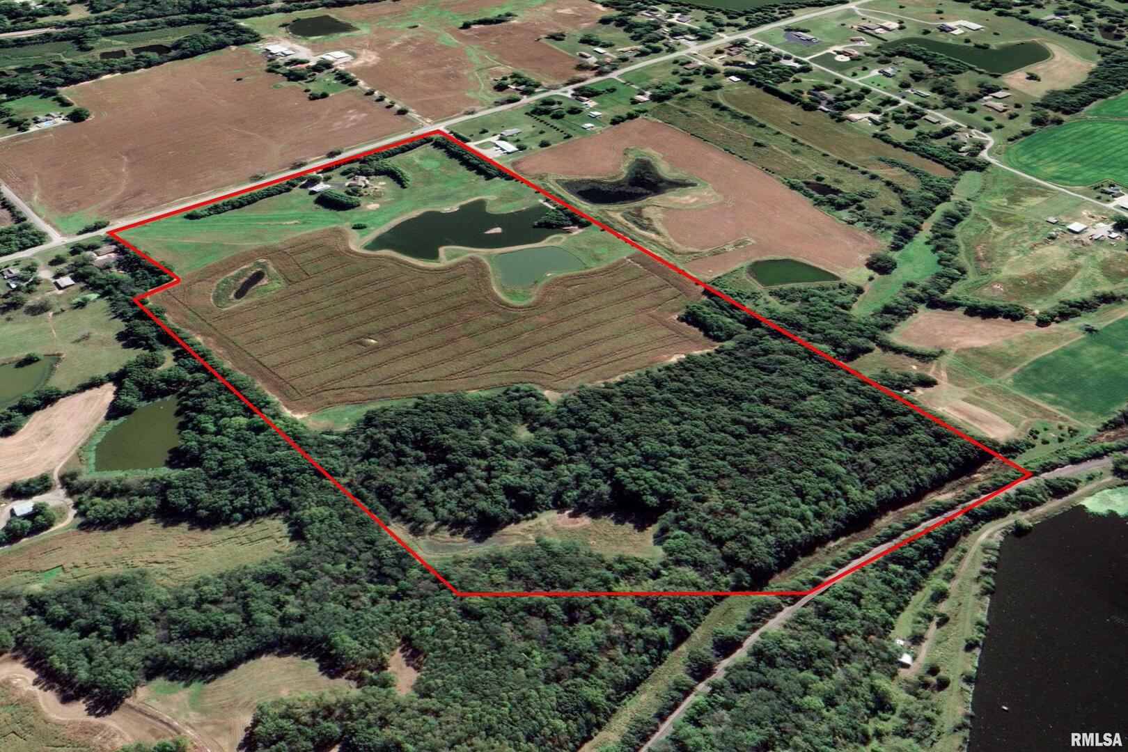6001 Highway 37 Marion, IL 62959 - Photo 2 of 20 an aerial view of a house