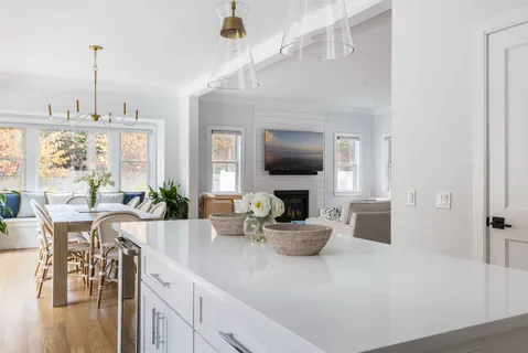 4 Camberly Road, East Hampton, NY 11937