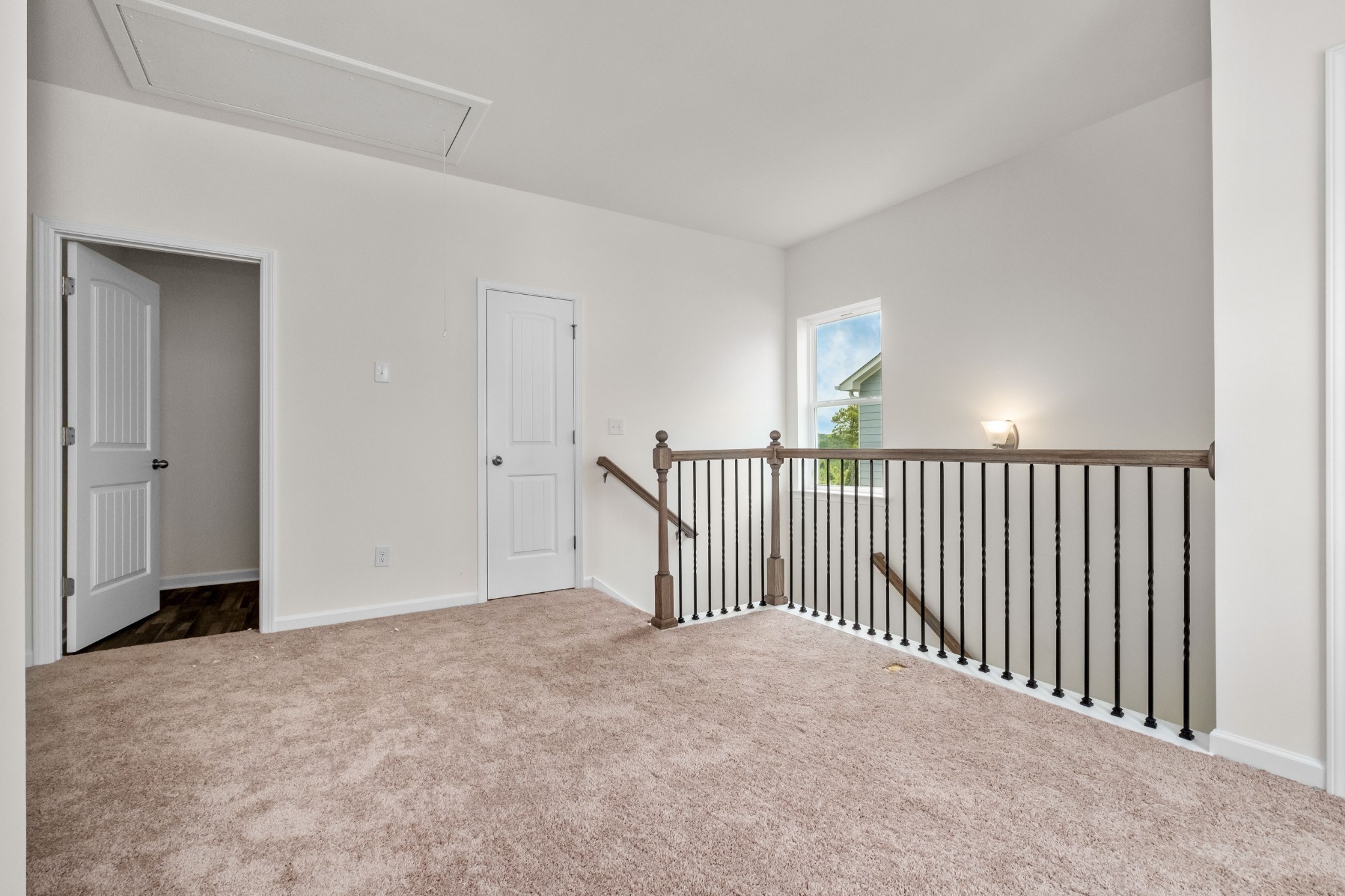 348 Winston Way Gallatin, TN 37066 - Photo 12 of 26 a view of a hallway
