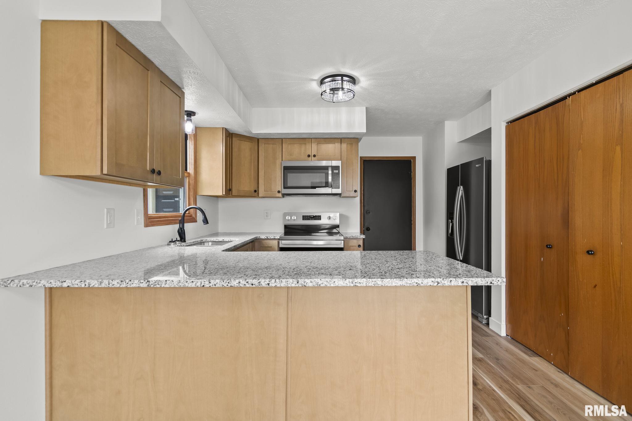 109 Verona Drive Springfield, IL 62703 - Photo 9 of 32