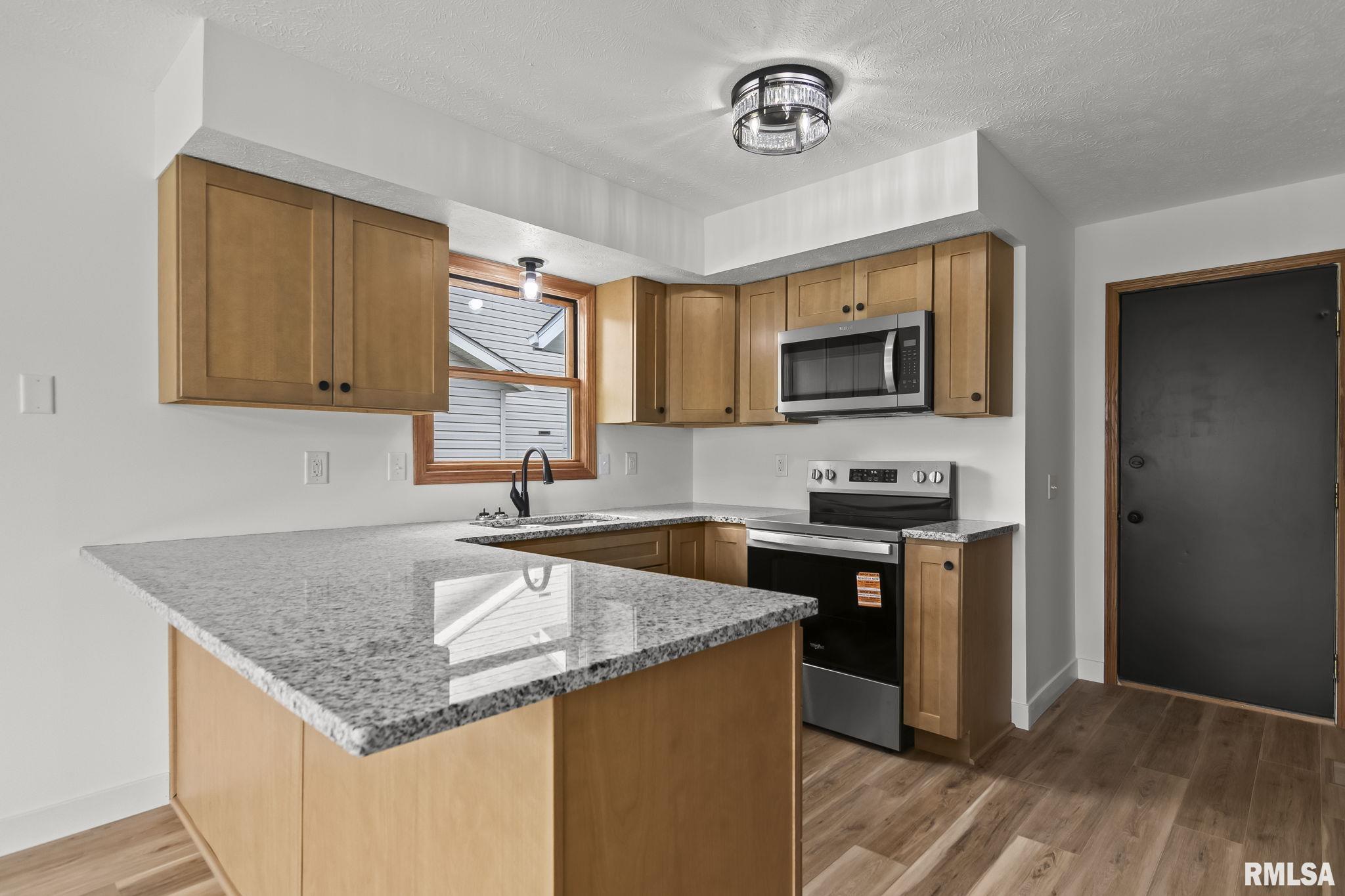 109 Verona Drive Springfield, IL 62703 - Photo 10 of 32