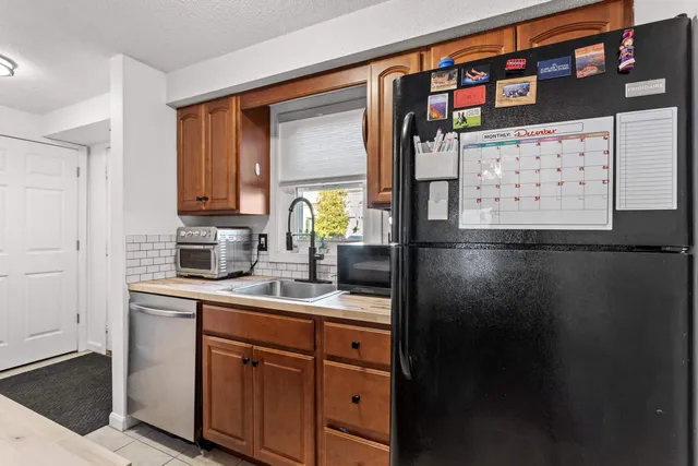 $309,995 | 129 Fisherville Road, Unit 8, Concord, NH 03303